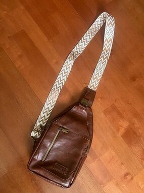 TRAVEL BAG